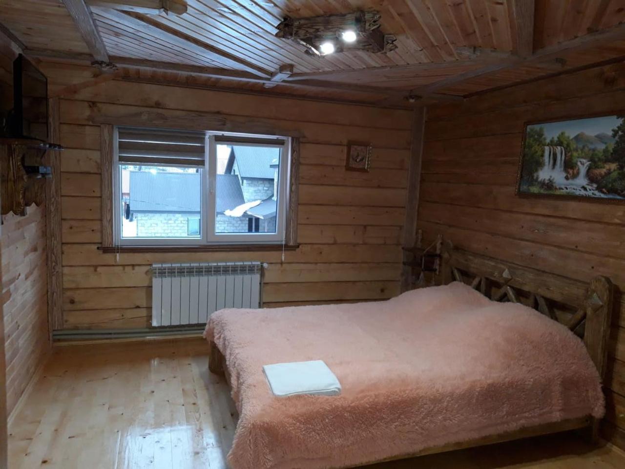 Synevyrskyj Chardash Guest house